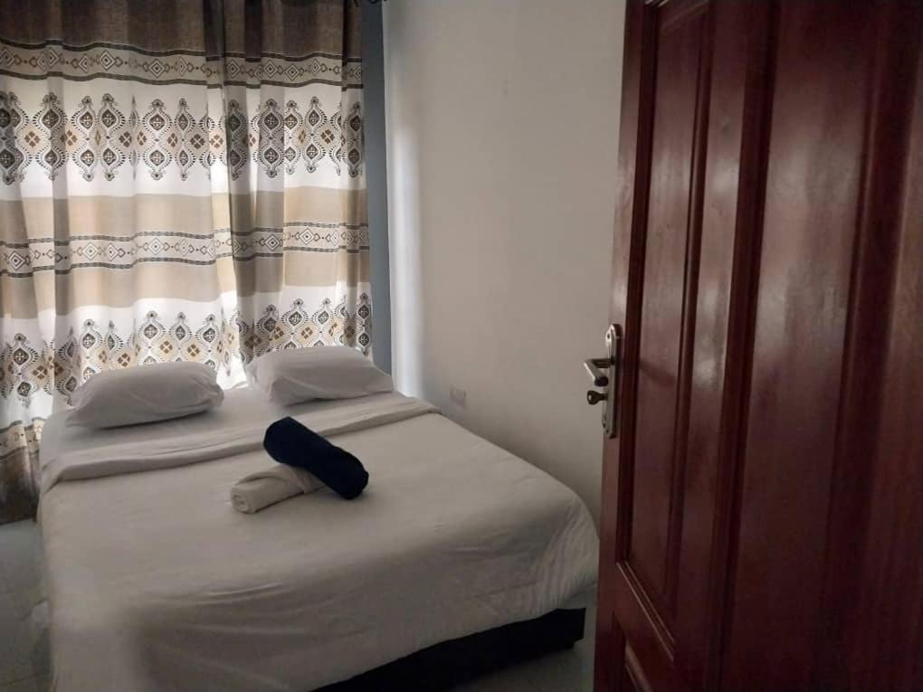 Emmrose Apartments Chingola Kültér fotó